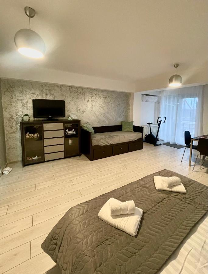 Welcome To Bucharest Airport Residences & Therme-Self Check-In Отопени Екстериор снимка