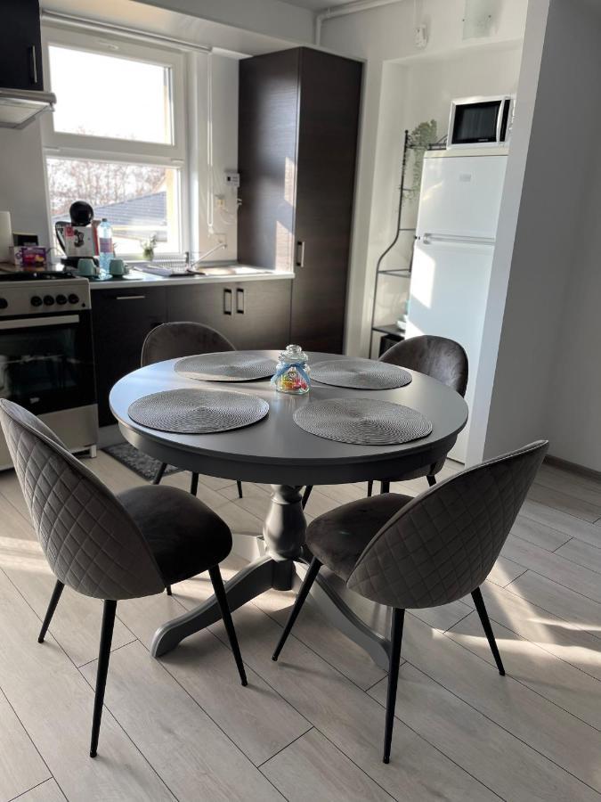 Welcome To Bucharest Airport Residences & Therme-Self Check-In Отопени Екстериор снимка