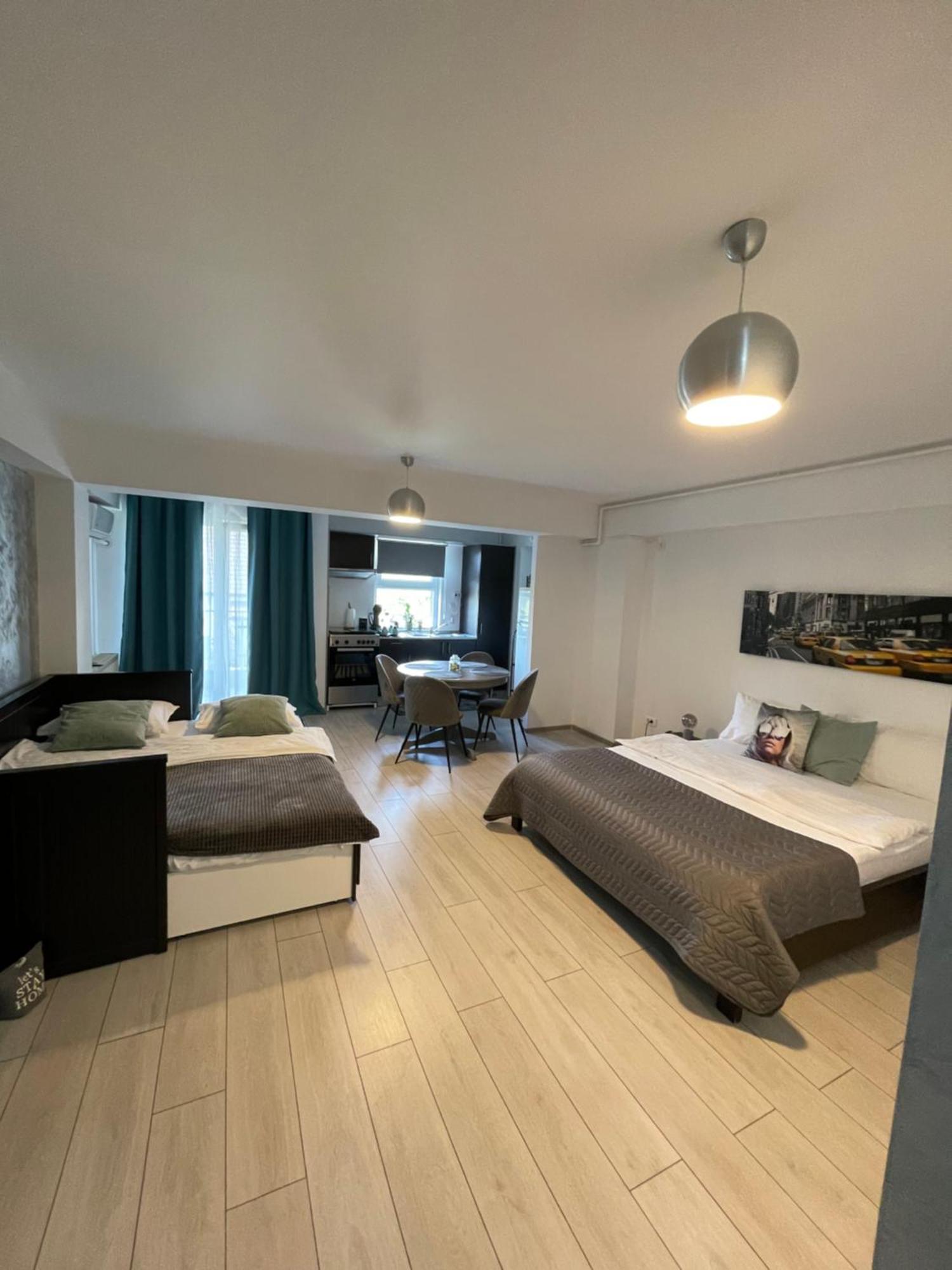 Welcome To Bucharest Airport Residences & Therme-Self Check-In Отопени Екстериор снимка